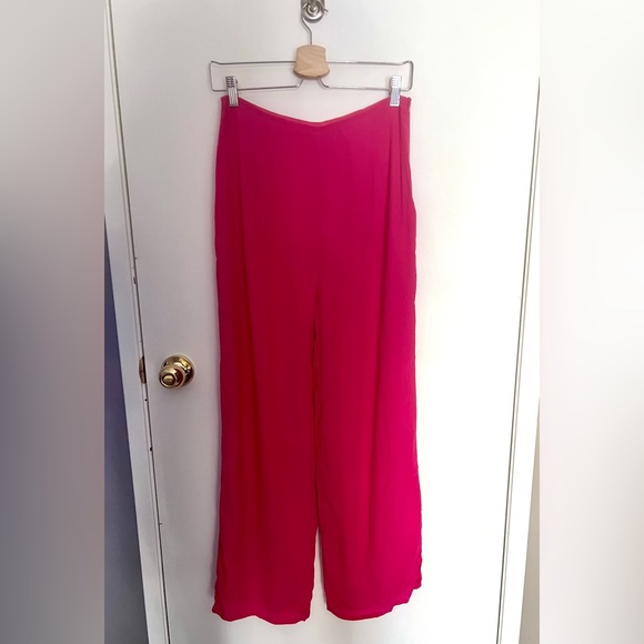 Fuchsia Pink Crepe Pants - Olivaceois - NWT - size M - Picture 3 of 4